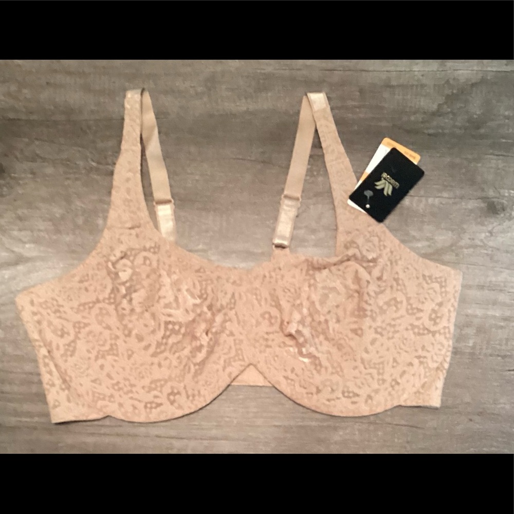 Wacoal lace bra, size 40DD. NWT